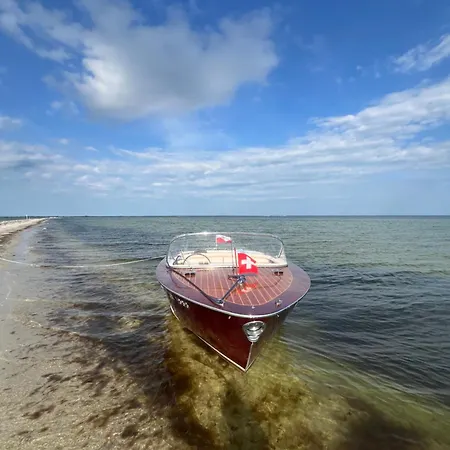 Classic Boat Botel *