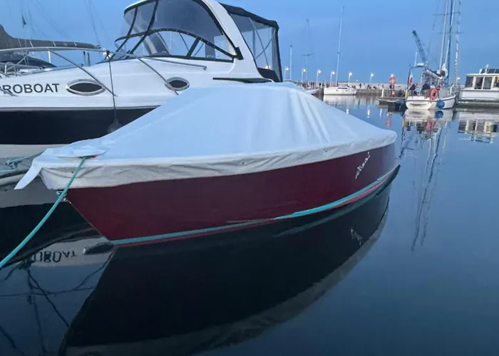 Classic Boat 船屋 *